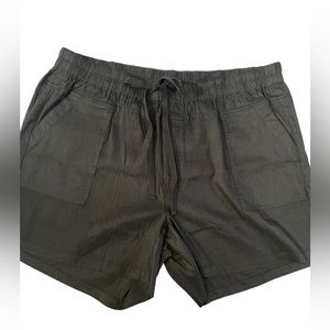 Kut from the Kloth Black Linen Pocket Shorts